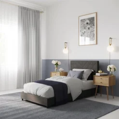 Yanis Upholstered Bed With USB - Room & Joy -Bedroom Furniture Store GUEST abc33062 618f 4faf 8345 322edc2b568e